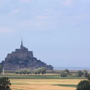 https://le-coin-des-hirondelles.inbrittany.com