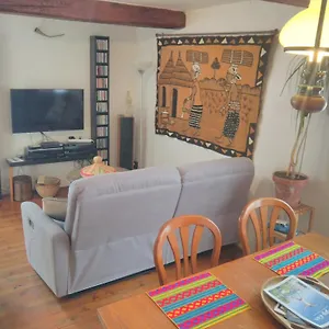  Appartement Romans-sur-isère, Maison De Rue En Centre Ancien